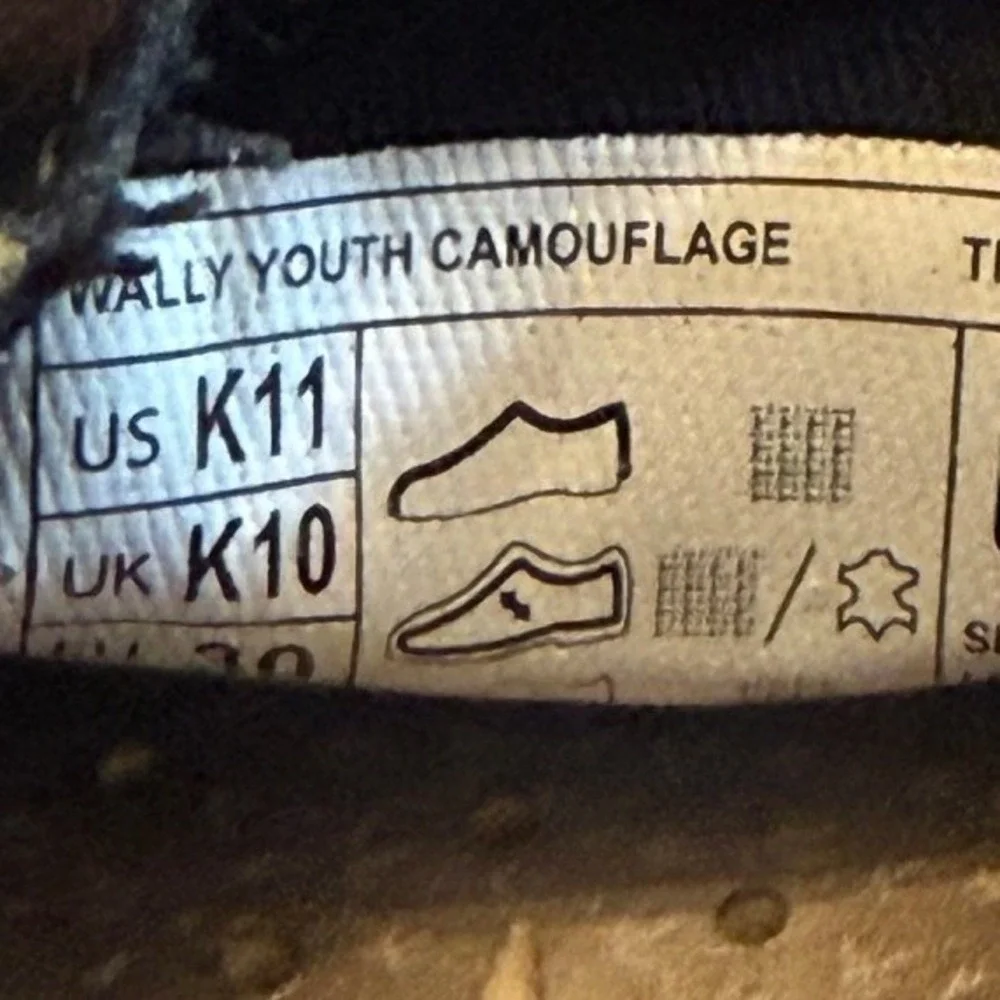 Hey Dude Wally Camo Tiger Stripe Slip On Loafers Kid's K11